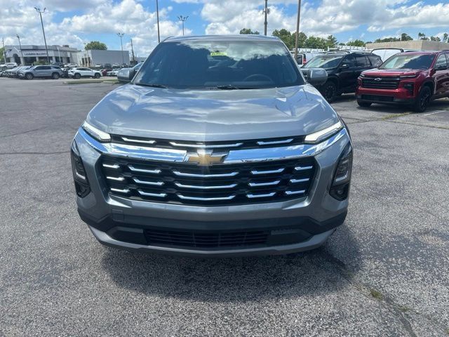 New 2026 Chevrolet Equinox LT w/ Convenience Package II FWD image 8