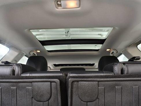 Used 2019 Nissan Pathfinder Platinum AWD/4WD image 21
