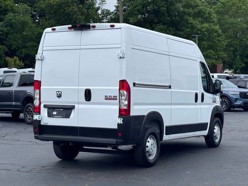 Used 2022 RAM ProMaster 1500 w/ Convenience Group FWD image 6