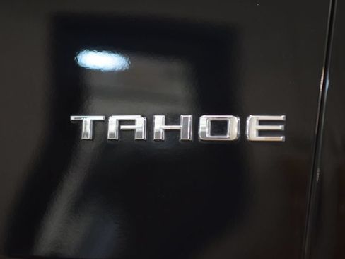 Used 2022 Chevrolet Tahoe High Country AWD/4WD image 16