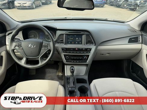 Used 2016 Hyundai Sonata Sport FWD image 10