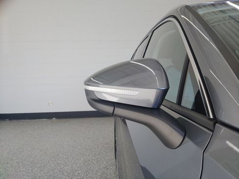 New 2026 Volkswagen Tiguan S image 7