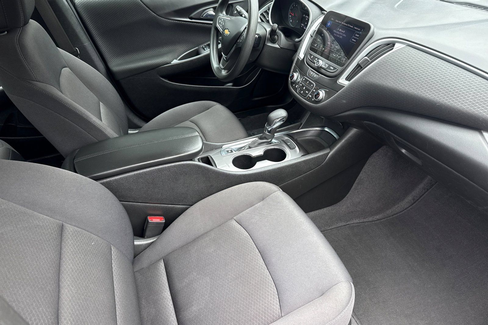 Used 2023 Chevrolet Malibu LT FWD image 24