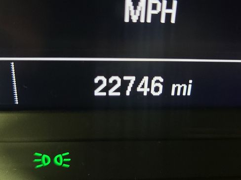 Certified 2024 Chevrolet Trax RS image 18