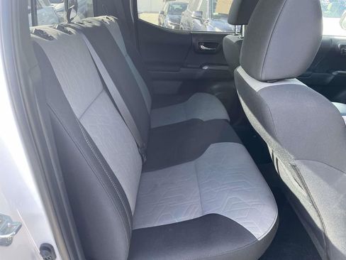 Used 2023 Toyota Tacoma TRD Off-Road image 43