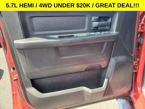 Used 2017 RAM 1500 Express w/ Express Value Package AWD/4WD image 6