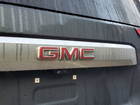 Used 2021 GMC Yukon XL Denali w/ Denali Ultimate Package AWD/4WD image 6