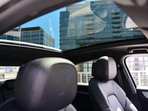 Used 2026 Porsche Cayenne S image 21