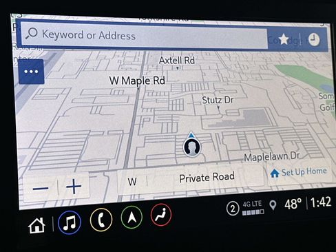 Certified 2023 Chevrolet Traverse LT w/ LT Premium Package image 31