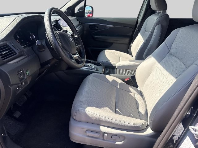 Used 2023 Honda Passport EX-L image 9