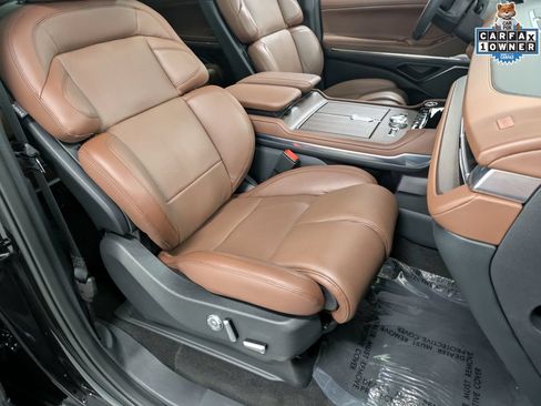 Used 2026 Lincoln Navigator Reserve AWD/4WD image 33