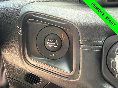 Used 2024 Jeep Wrangler Unlimited Rubicon AWD/4WD image 14