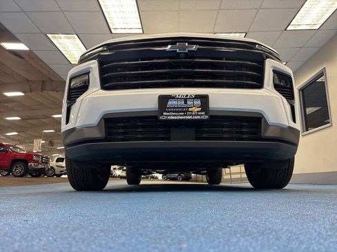 New 2026 Chevrolet Traverse LT w/ Midnight/Sport Edition FWD image 14