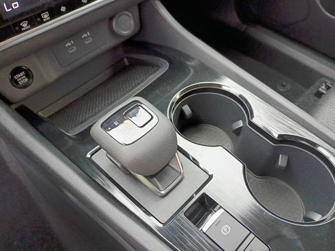 New 2026 Nissan Rogue SV FWD image 25