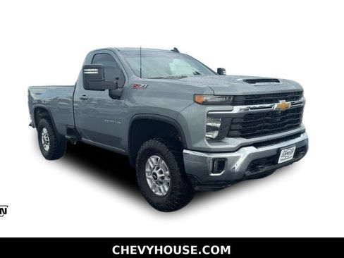 Used 2025 Chevrolet Silverado 2500 LT w/ Convenience Package AWD/4WD image 94