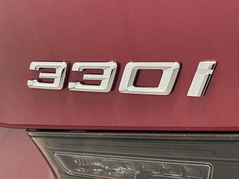 Used 2025 BMW 330i xDrive Sedan w/ M Sport Package image 24