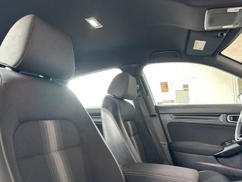 Used 2024 Honda Civic Sport image 11