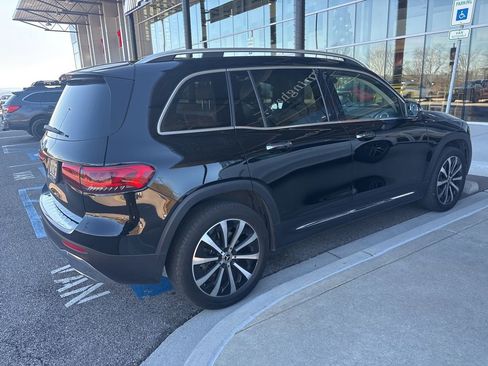 Certified 2023 Mercedes-Benz GLB 250 image 10