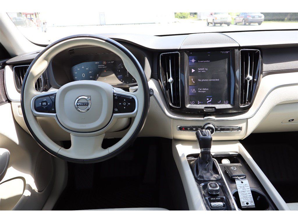Used 2021 Volvo XC60 T5 Inscription w/ Protection Package Premier AWD/4WD image 21