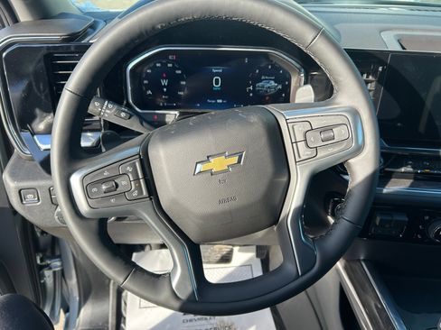 New 2026 Chevrolet Silverado 1500 LTZ w/ LTZ Premium Package image 18