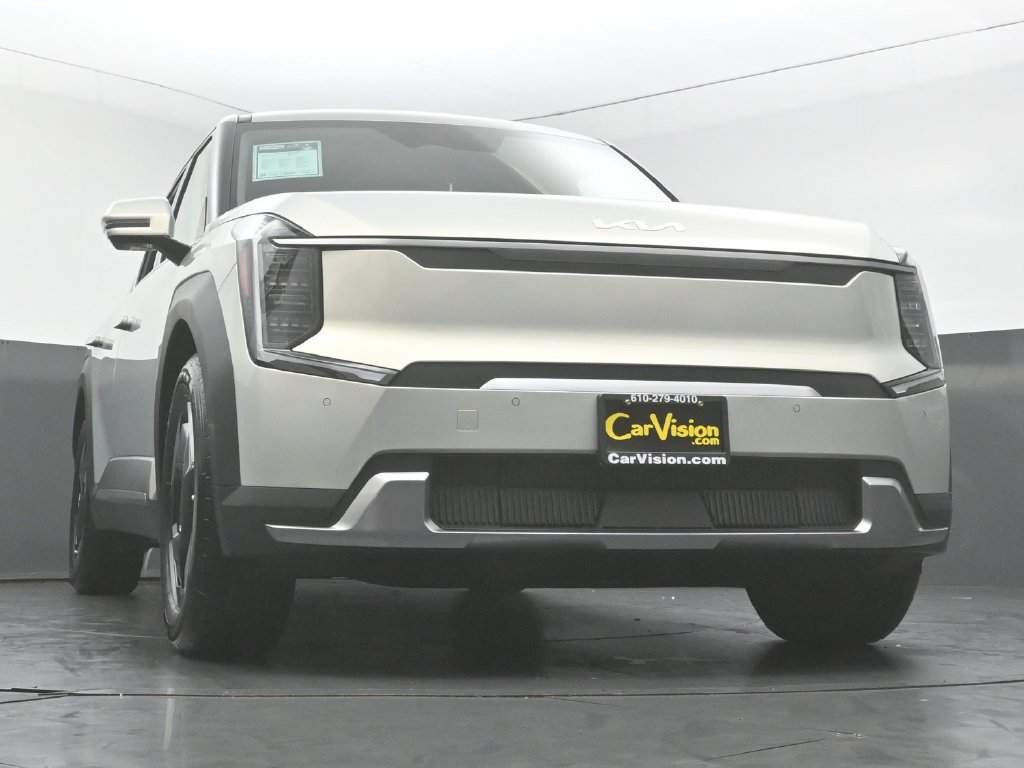 Used 2024 Kia EV9 Light RWD image 52