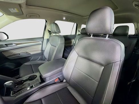 Used 2023 Volkswagen Atlas SE image 11