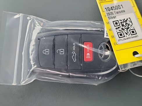 New 2025 Toyota Tacoma Trailhunter image 32