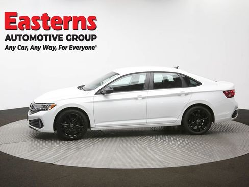 Used 2024 Volkswagen Jetta Sport FWD image 60