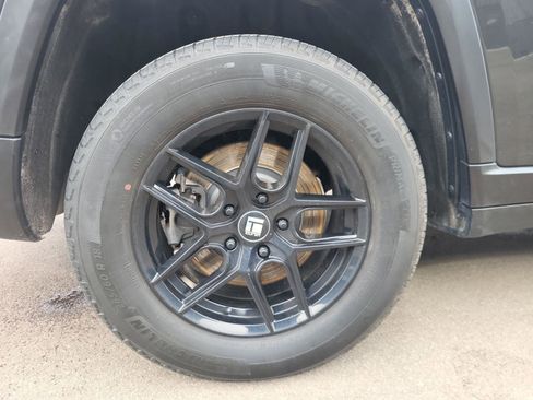 Used 2022 Jeep Grand Cherokee L Limited image 30