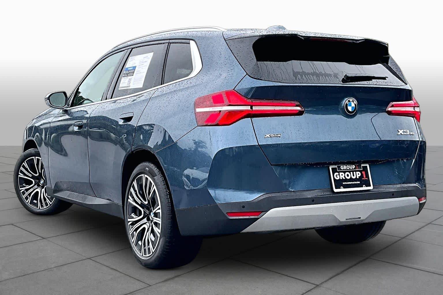 Used 2025 BMW X3 xDrive30i AWD/4WD image 12