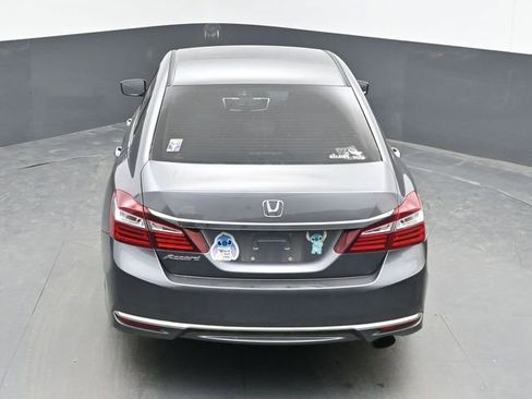 Used 2017 Honda Accord LX image 23