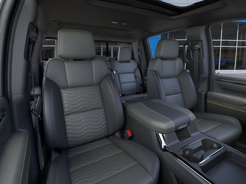 New 2026 Chevrolet Silverado 2500 ZR2 AWD/4WD image 17