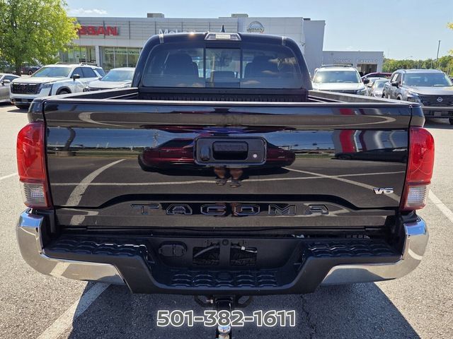 Used 2018 Toyota Tacoma SR5 RWD image 4