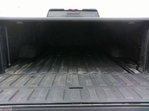 Used 2024 GMC Sierra 3500 Denali w/ Denali Reserve Package image 4