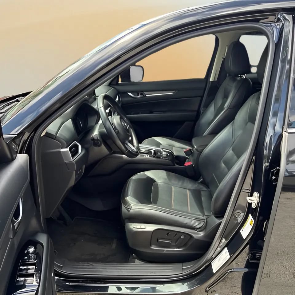 Used 2019 MAZDA CX-5 Grand Touring w/ GT Premium Package AWD/4WD image 23
