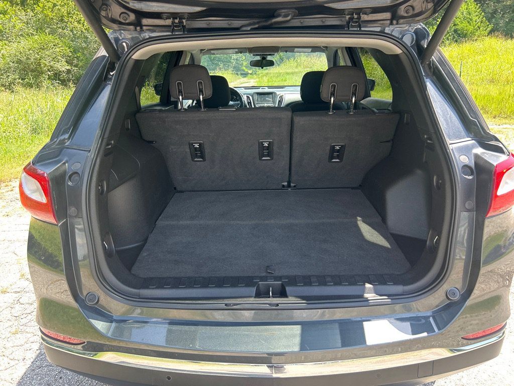 Used 2019 Chevrolet Equinox LT FWD image 18