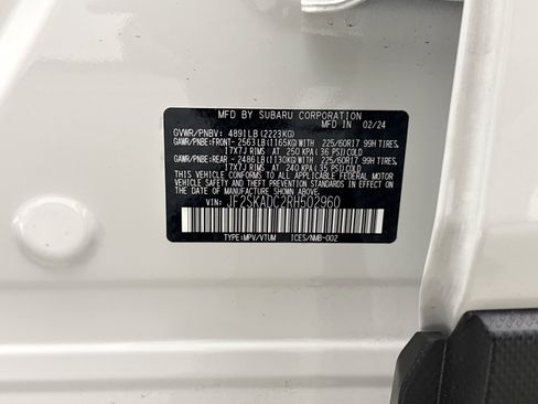 Used 2024 Subaru Forester Premium AWD/4WD image 11