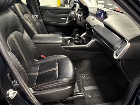 Certified 2024 MAZDA CX-90 3.3 Turbo w/ Select Package AWD/4WD image 17