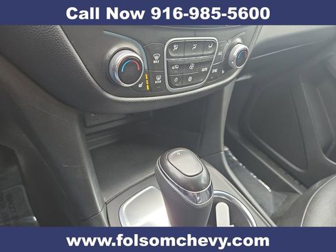 Used 2020 Chevrolet Equinox LT w/ Sport Edition image 13
