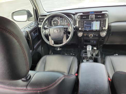 Certified 2022 Toyota 4Runner TRD Off-Road Premium w/ TRD Black Wheel Package (TMS) AWD/4WD image 14