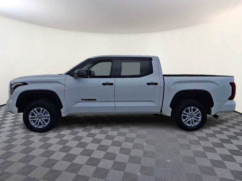 Used 2022 Toyota Tundra SR5 image 9
