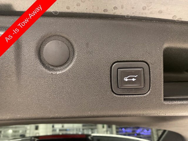 Used 2018 Chevrolet Equinox LT FWD image 8