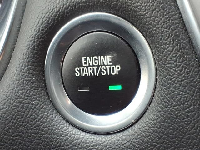 Used 2023 Chevrolet Traverse Premier AWD/4WD image 24