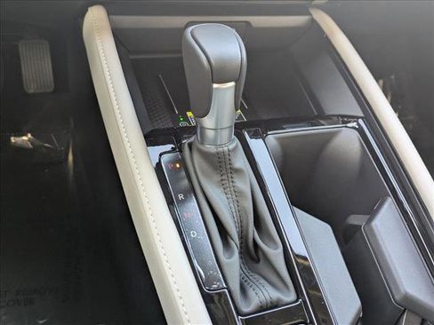 Used 2025 Honda Accord Touring image 12