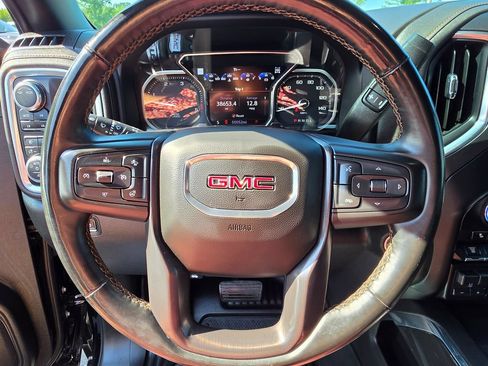 Used 2023 GMC Sierra 2500 AT4 w/ AT4 Premium Plus Package AWD/4WD image 18