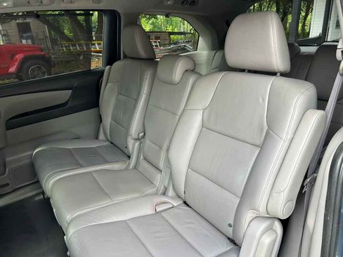 Used 2013 Honda Odyssey EX-L image 9