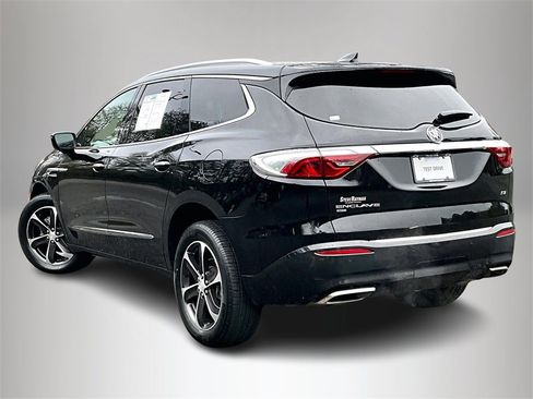 Certified 2022 Buick Enclave Essence w/ Experience Buick Package image 7