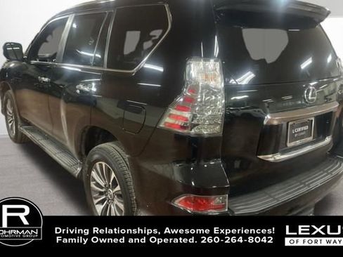 Used 2021 Lexus GX 460 Luxury w/ Accessory Package image 9