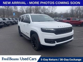 Used 2025 Jeep Wagoneer Series II w/ Premium Group I video 1