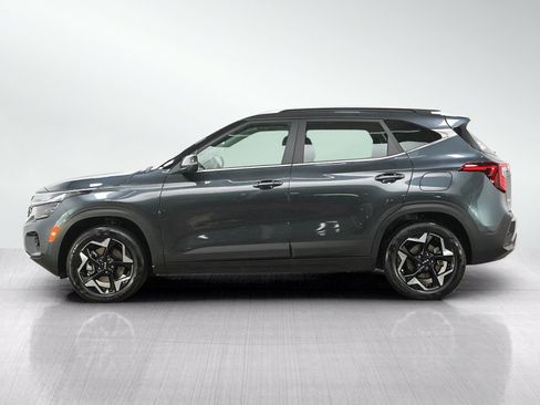 Used 2025 Kia Seltos EX w/ EX Sunroof Package AWD/4WD image 2